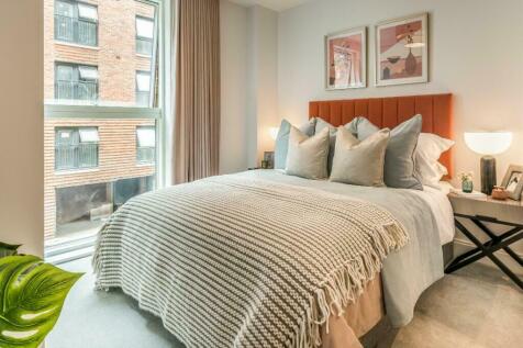 Show Apartment