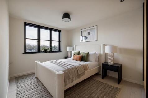 Harley Court, E11