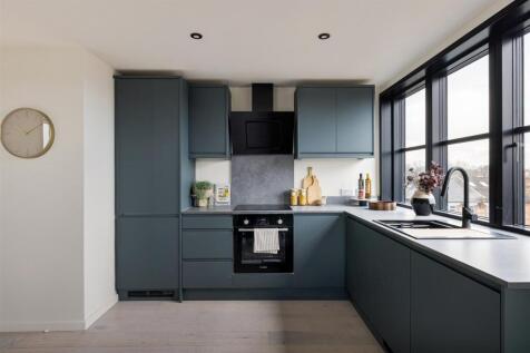 Harley Court, E11