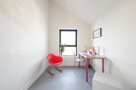 Second-Bedroom-2.jpg