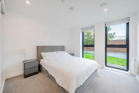 1366050-8-68ef6ad...