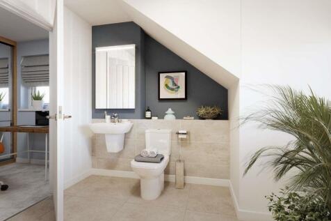 En-suite shower room with double shower to bedroom 1