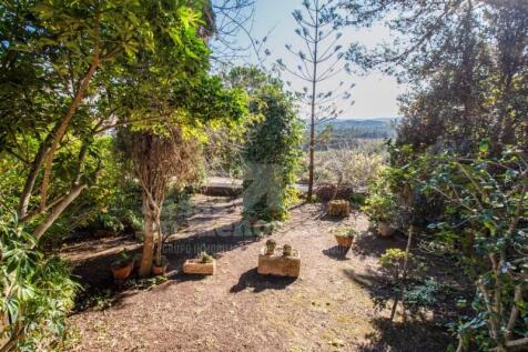House near the sea in Menorca