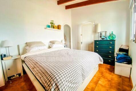 Villa with pool in Cala Blanca - Ciutadella