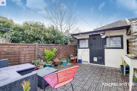 2 Bedroom Houses To Rent In Plaistow East London Rightmove