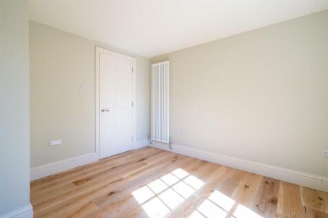 Bedroom 2-2.jpg