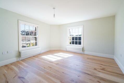 Bedroom 3.jpg