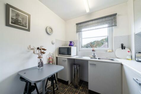 Kitchen-2.jpg