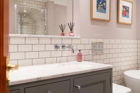 Dowmstairs Bathroom-4.jpg