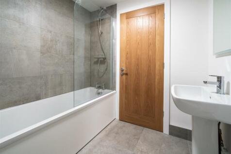 Bathroom-2.jpg