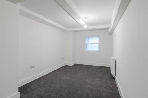 Bedroom-2.jpg