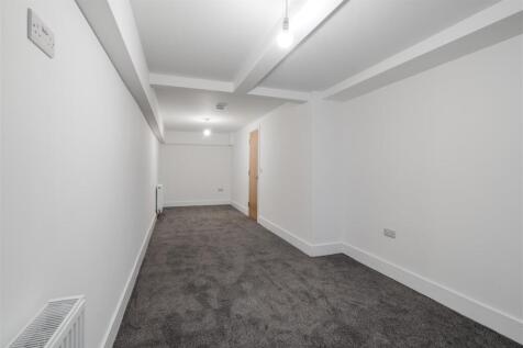 Bedroom-3.jpg