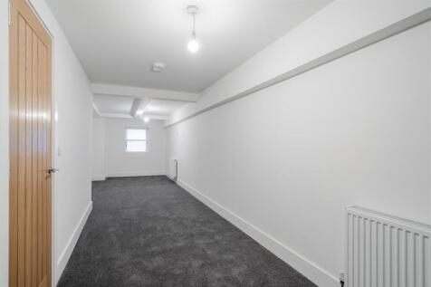 Bedroom.jpg