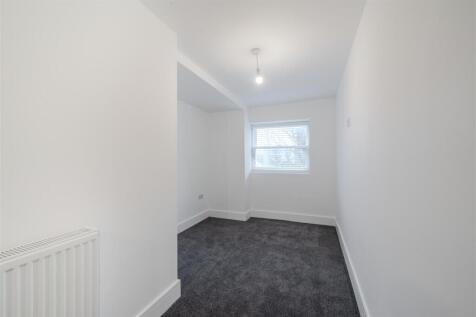 Bedroom.jpg
