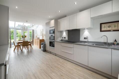 Open Plan Living - Dining Room-5.jpg