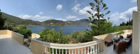 Panoramic sea views