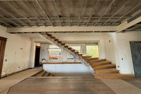 Internal staircase