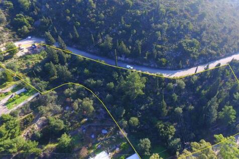 Aerial view &amp; border