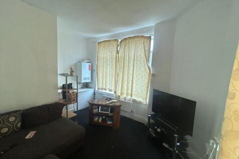 WhatsApp Image 2025-08-01 At 11.24.05 553b0a01 T202508020946.jpg