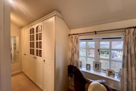 560 London Road-Image (10).jpeg