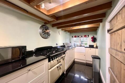 560 London Road-Image (26).jpeg