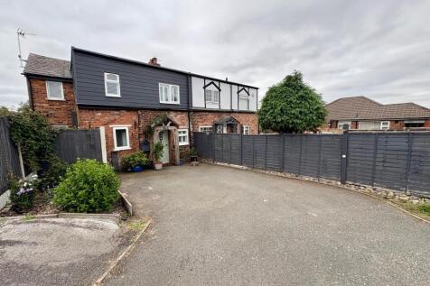 WhatsApp Image 2025-08-20 at 13.24.06_c6cad356.jpg