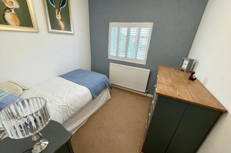 WhatsApp Image 2025-08-20 at 13.21.09_5413f370.jpg