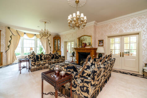 J Drawing Room.jpg
