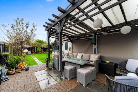 3 Watton Close42.jpg