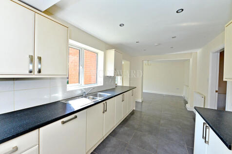 Kitchen/Dining Ro...