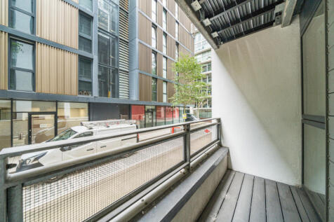 1305771-3-684bf36...