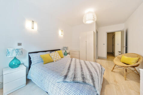 1318762-15-687e24...