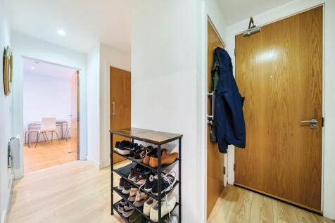 1330802-4-68a5a1e...