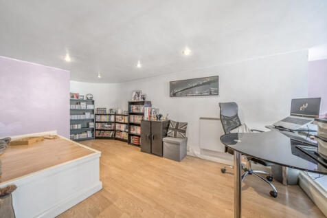 1350430-13-68bee5...