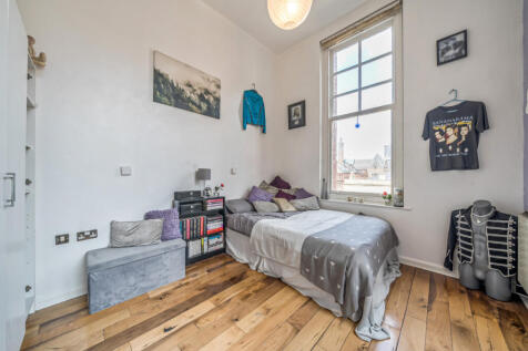 1350430-3-68bee4c...