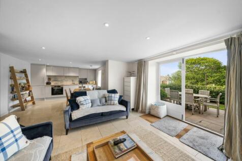 Lower Ground Floor Living Room