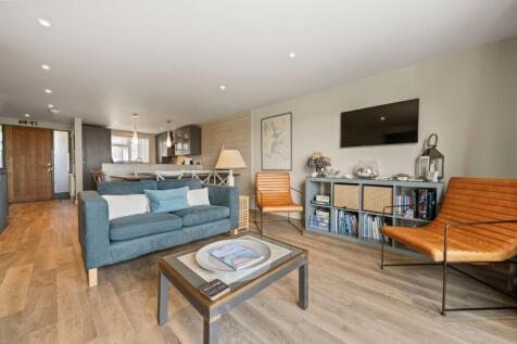 Living Area to Kitchen