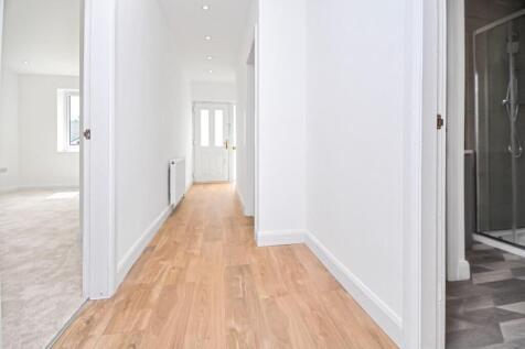 33 Ridgmont Drive Entrance (2).jpg