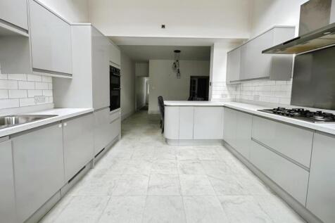 5215b6e5-WhatsApp 20Image 202025-08-08 20at 2014.4