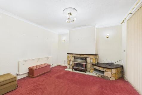 CAM05672G0-PR0095-STILL005