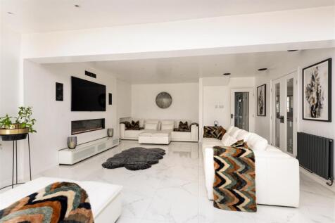L Shaped Lounge