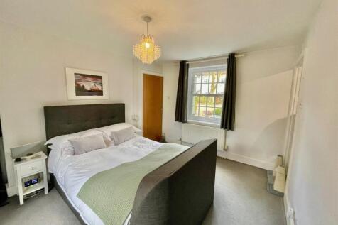 Bantam Cottage Bedroom Pic 2.jpg