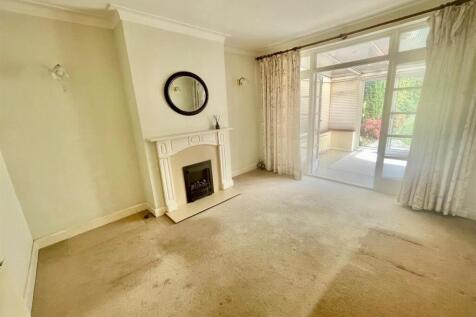 60 Westland Drive Lounge.jpg