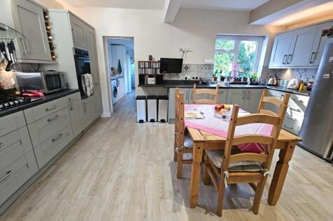 Refitted Extended Dining Kitchen