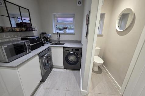 Utility Room &amp; WC