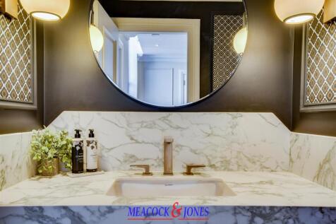 DSC_7946-DSC_7950 copy.jpg