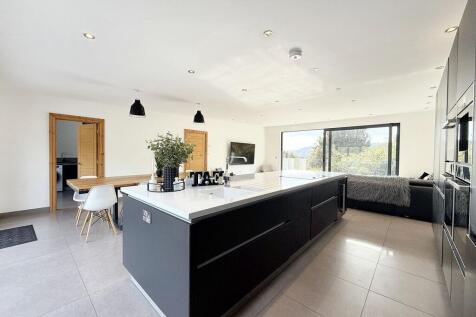 Kitchen/Diner/Lounge