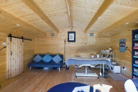 Garden studio