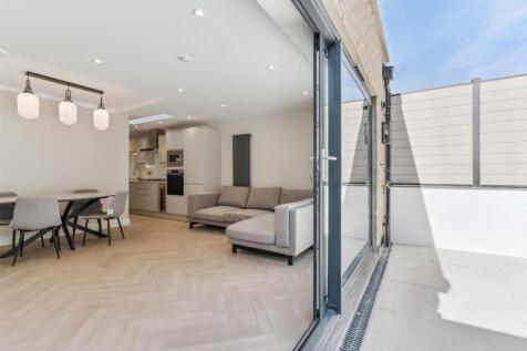 Flat 1, 52 Gilbey Road, London SW17 0QG-2.jpg