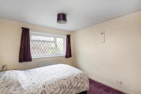 1 Rutherford Way, TN10 4RH 017.jpg